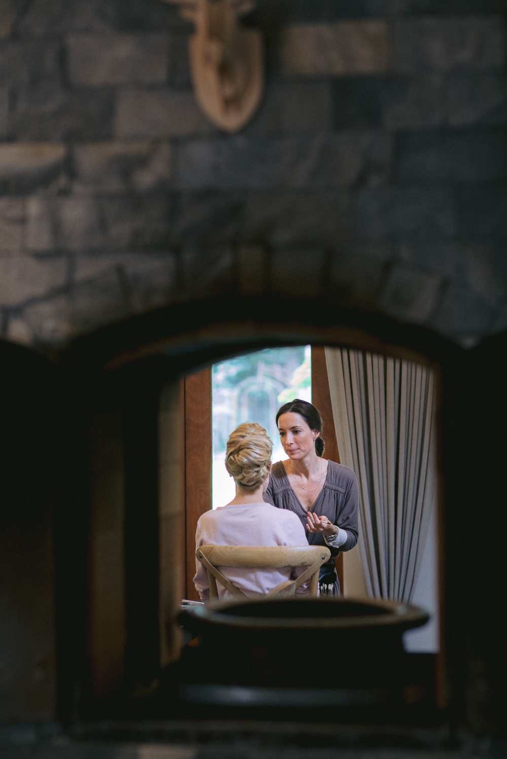 Make-up artist, Sarah Hoberman doing brides make-up