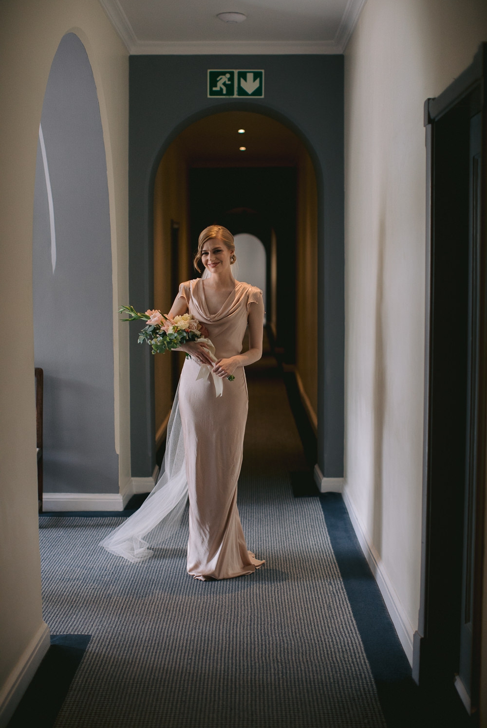 bride leaving for the ceremony